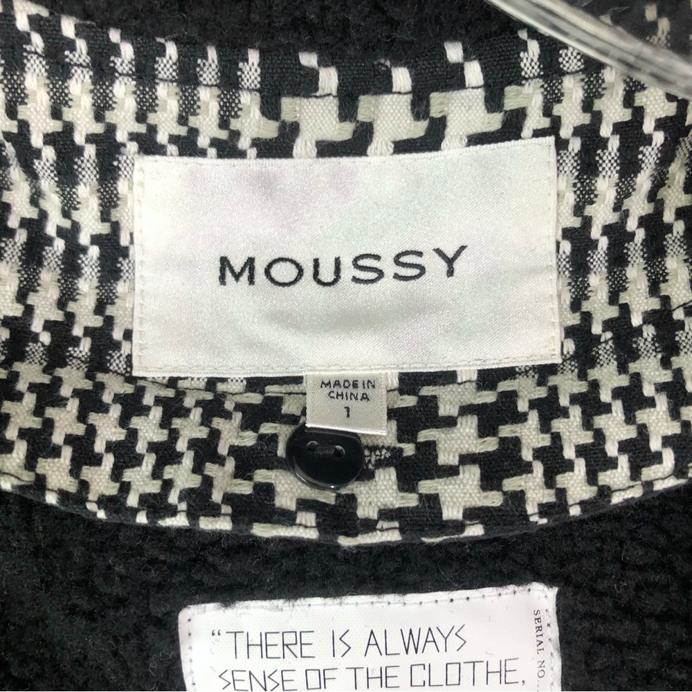 NWOT MOUSSY Houndstooth Plaid Wool Knit Coat with Fur Trim Sz 1 Small - Picture 2 of 16